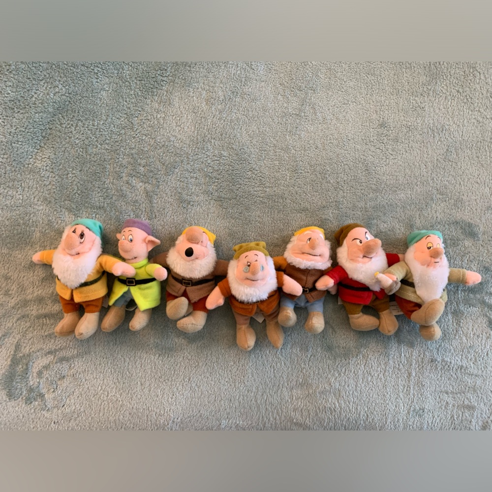 Disney 7 Dwarfs Set (Snow White) Miniature McDonald’s Collectible (*Rare)